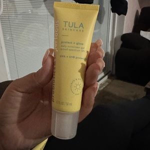 Tula Skincare Protect and glow daily sunscreen